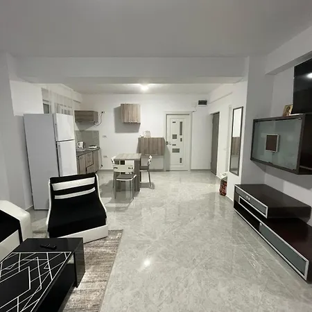 Apartament Belvedere アパート テキルギオル